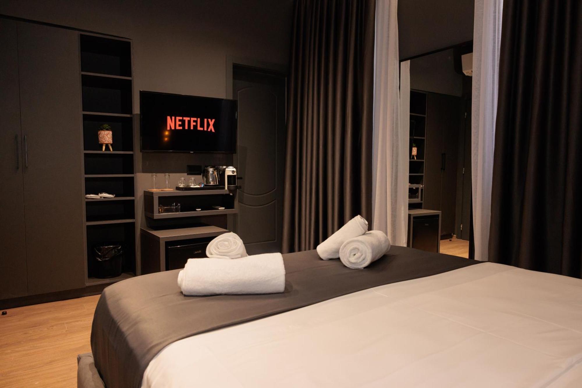 Bel Ami Tirana Hotell Eksteriør bilde