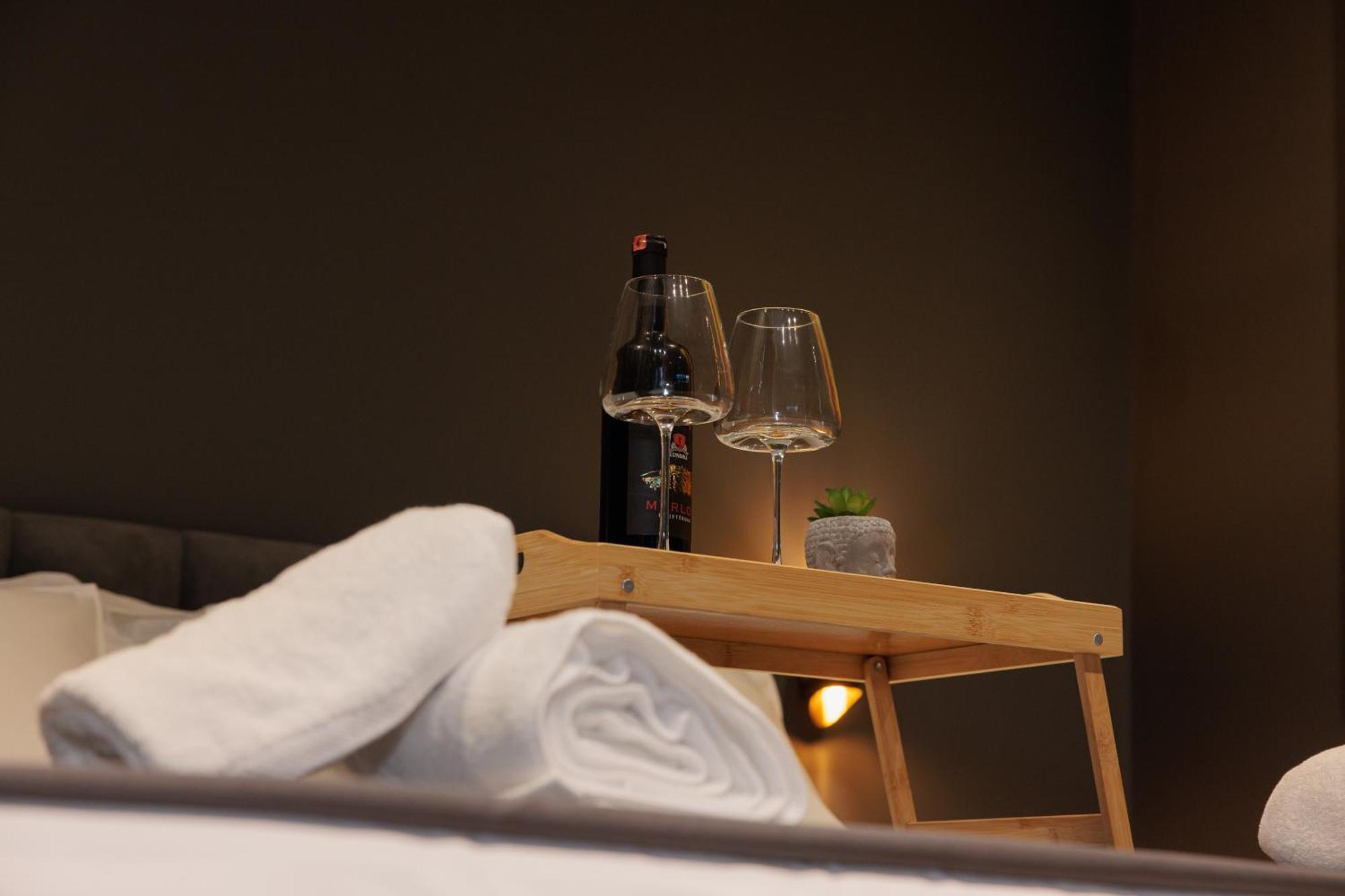 Bel Ami Tirana Hotell Eksteriør bilde